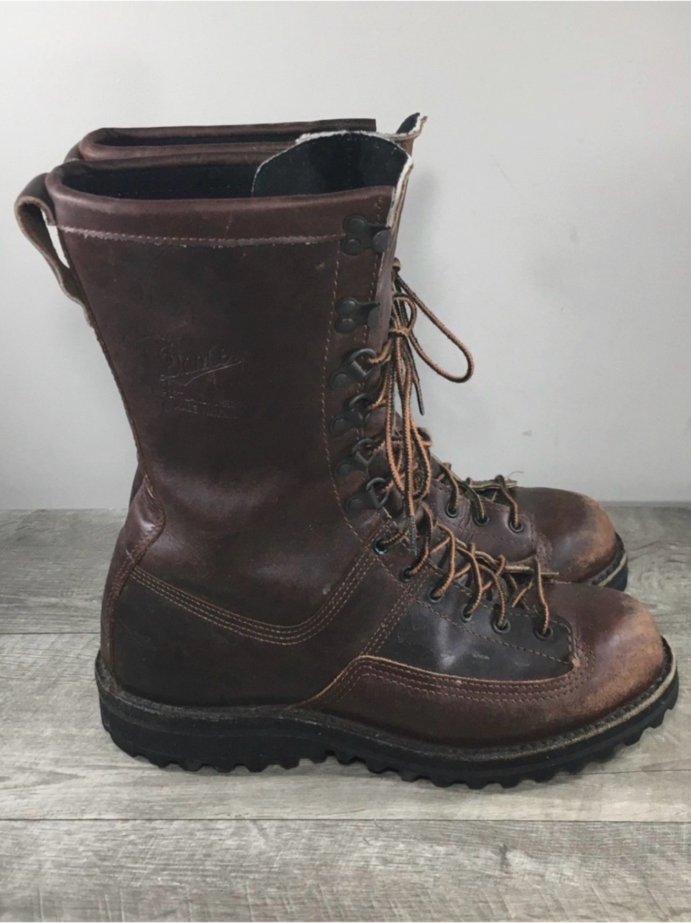 Danner 67000 Canadian 600G Soft Toe Hunting Gore-Tex GTX Leather Men's Boots 9.5